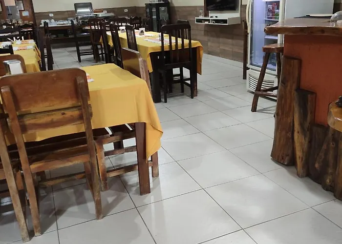 Hotel Raízes